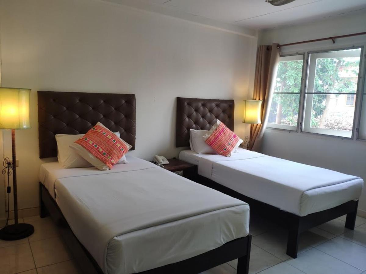 Changpuak Hotel Chiang Mai Exterior photo